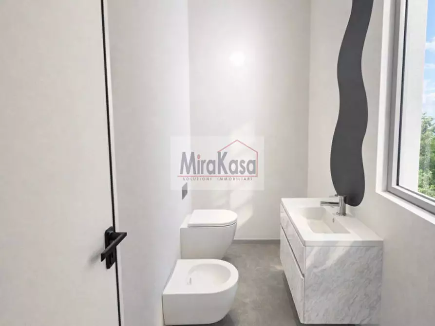 Immagine 37 di Appartamento in vendita  in Viale Emilia a Cervia