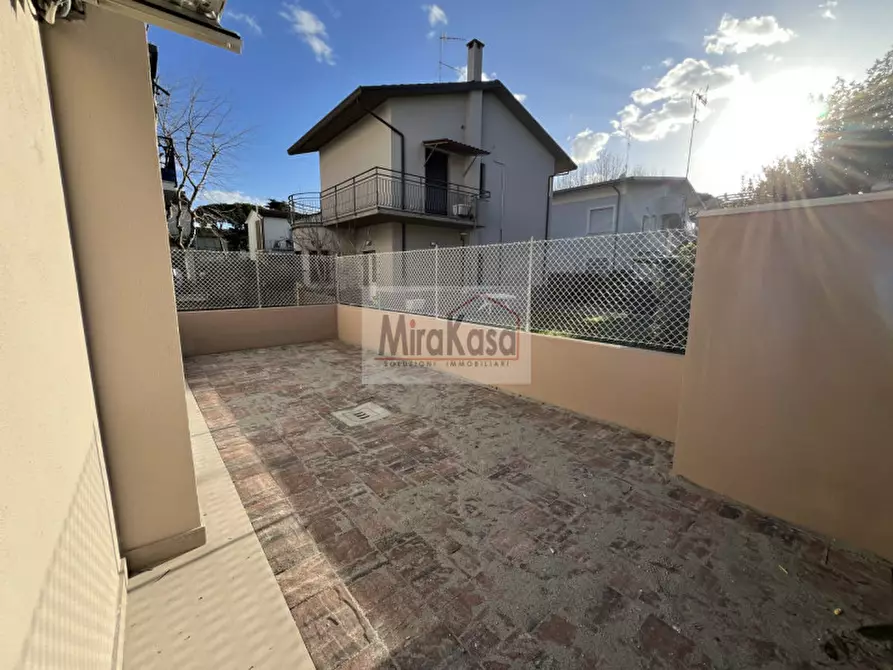 Immagine 36 di Appartamento in vendita  in Viale Emilia a Cervia