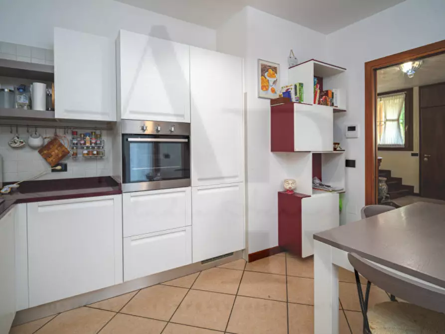 Immagine 10 di Casa bifamiliare in vendita  in Via Caldonazzo a Selvazzano Dentro