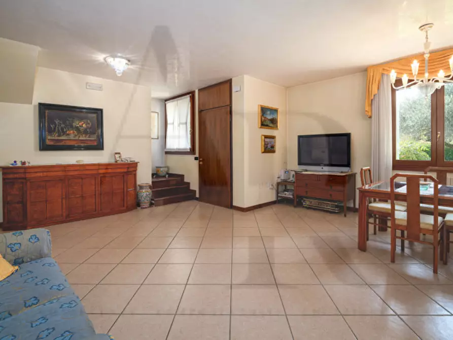 Immagine 14 di Casa bifamiliare in vendita  in Via Caldonazzo a Selvazzano Dentro