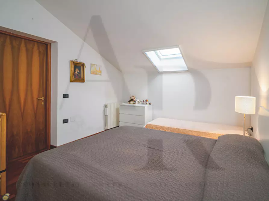 Immagine 25 di Casa bifamiliare in vendita  in Via Caldonazzo a Selvazzano Dentro