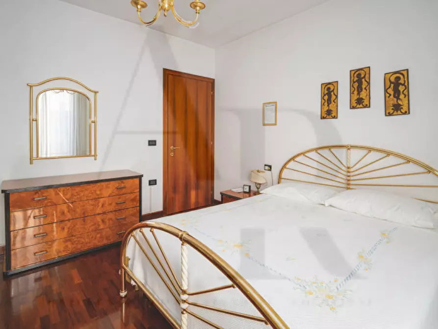 Immagine 33 di Casa bifamiliare in vendita  in Via Caldonazzo a Selvazzano Dentro