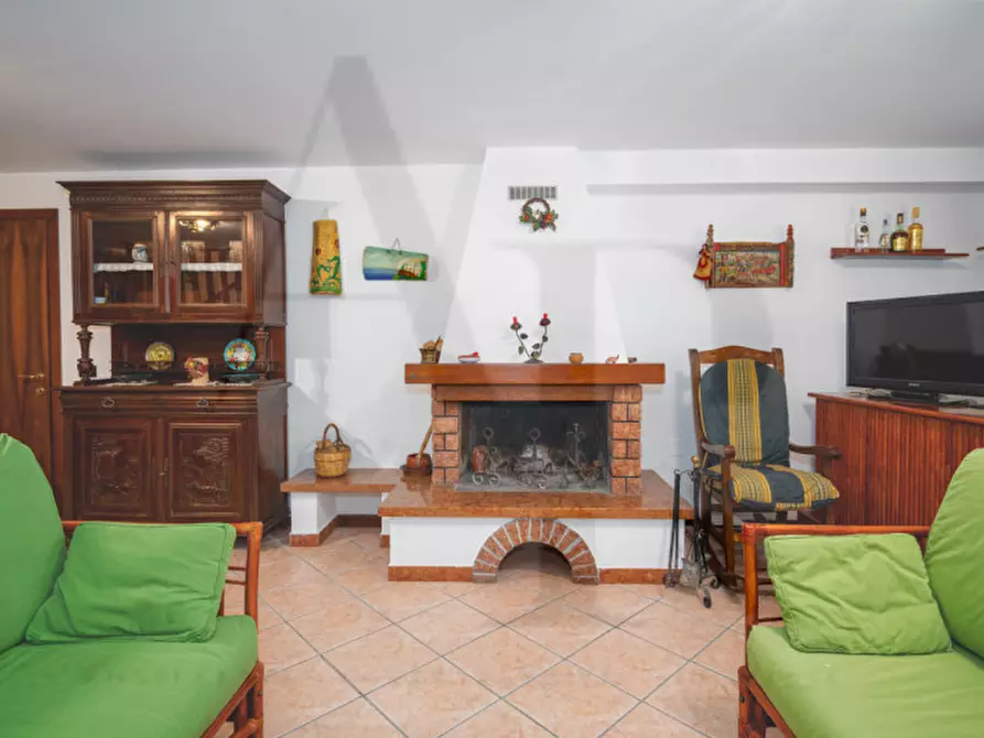 Immagine 38 di Casa bifamiliare in vendita  in Via Caldonazzo a Selvazzano Dentro