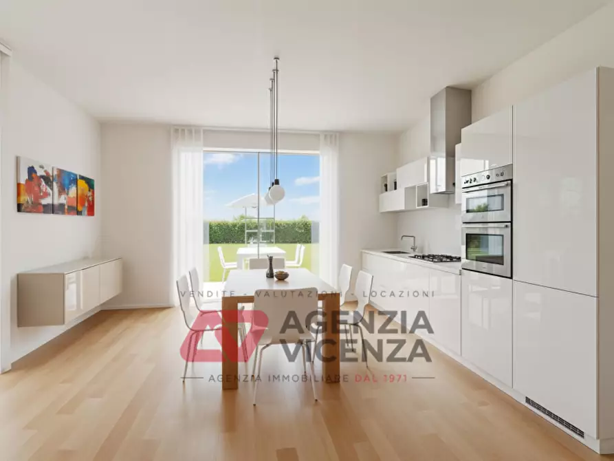 Immagine 8 di Casa bifamiliare in vendita  in Via Sebastiano Trevisan a Vicenza