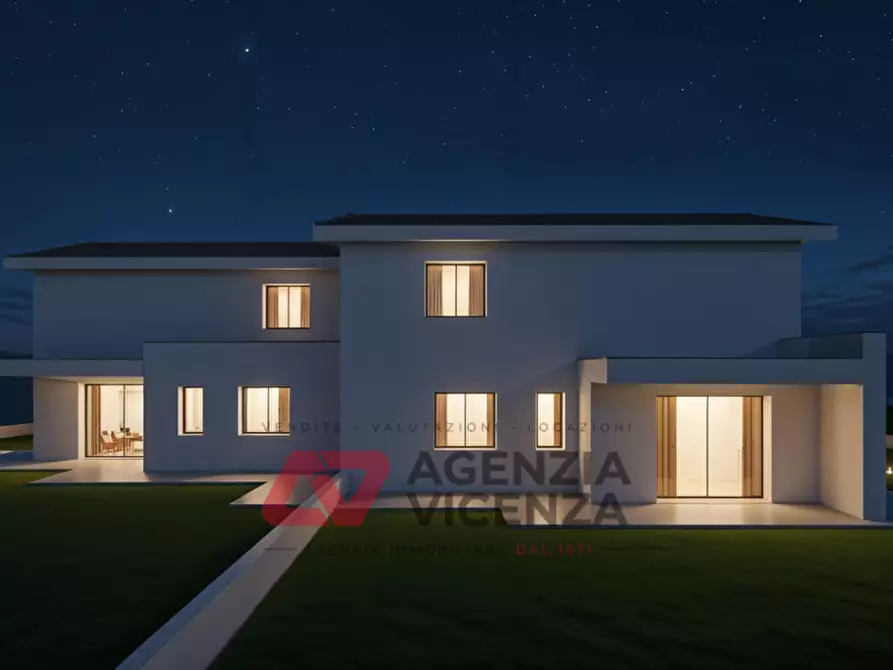 Immagine 3 di Casa bifamiliare in vendita  in via trevisan a Vicenza