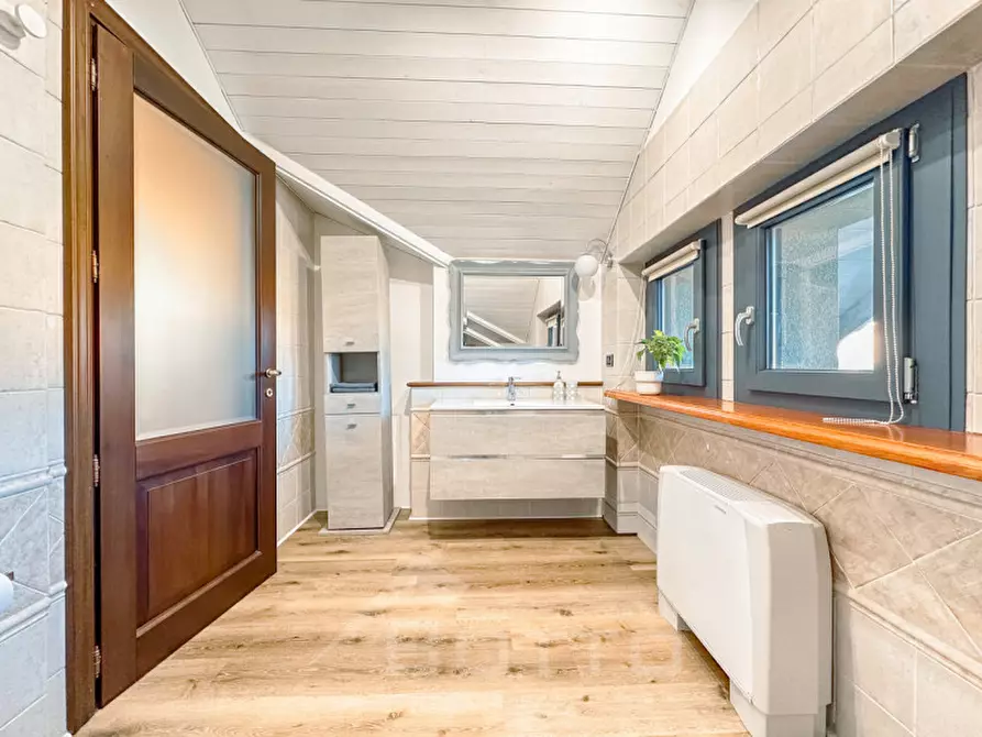 Immagine 40 di Villa in vendita  in VIA DON TARTAGLIOTTI 11 a Grignasco