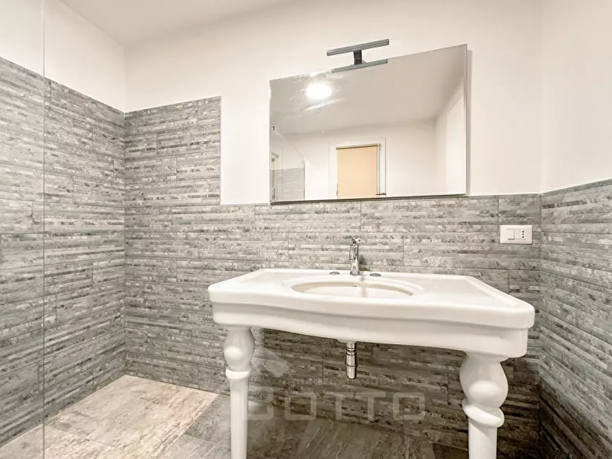 Immagine 52 di Villa in vendita  in VIA DON TARTAGLIOTTI 11 a Grignasco