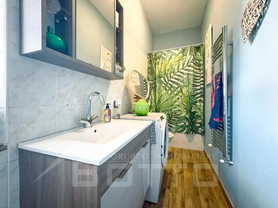 Immagine 10 di Villetta a schiera in vendita  in Via A. Volta 16 B a Fontaneto D'agogna