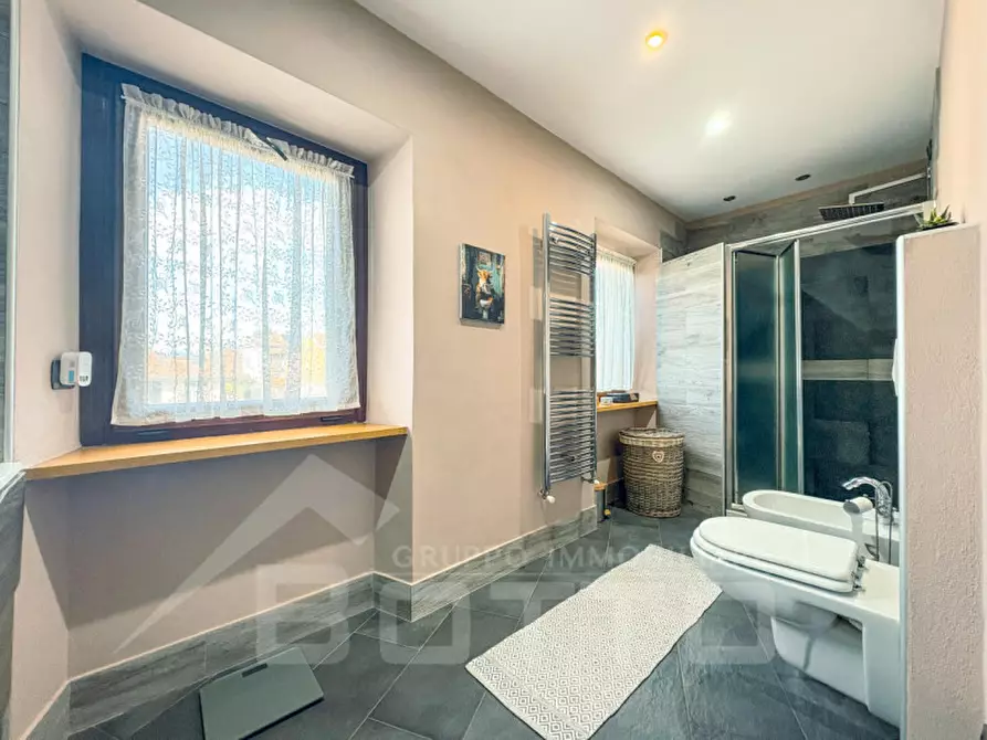 Immagine 16 di Villetta a schiera in vendita  in Via A. Volta 16 B a Fontaneto D'agogna