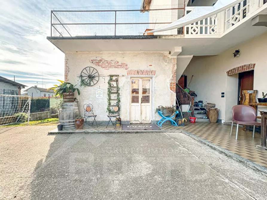 Immagine 25 di Villetta a schiera in vendita  in Via A. Volta 16 B a Fontaneto D'agogna