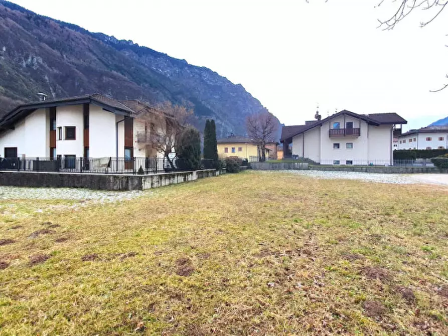 Immagine 4 di Terreno in vendita  in Condino a Borgo Chiese