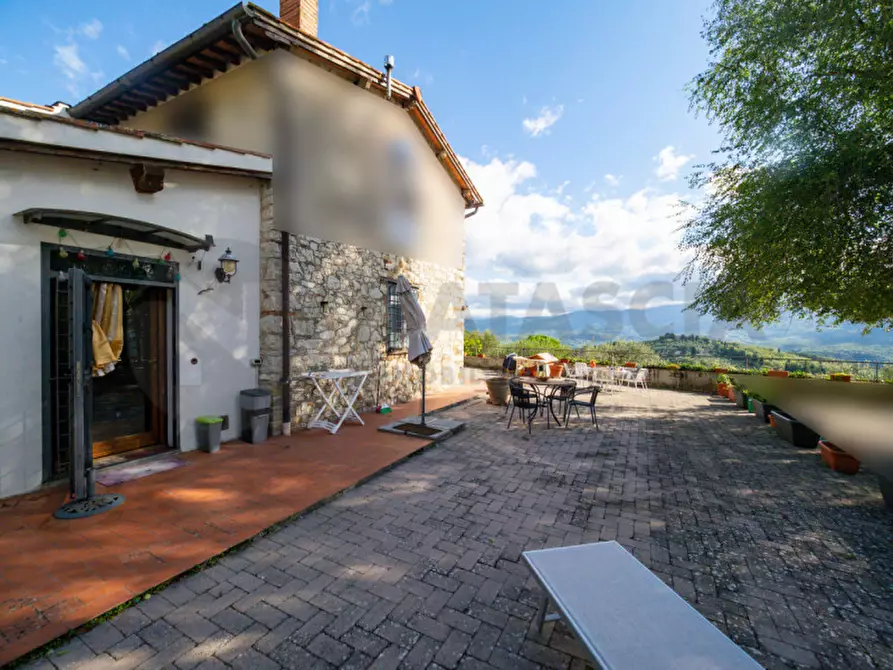 Immagine 4 di Rustico / casale in vendita  a Rignano Sull'arno