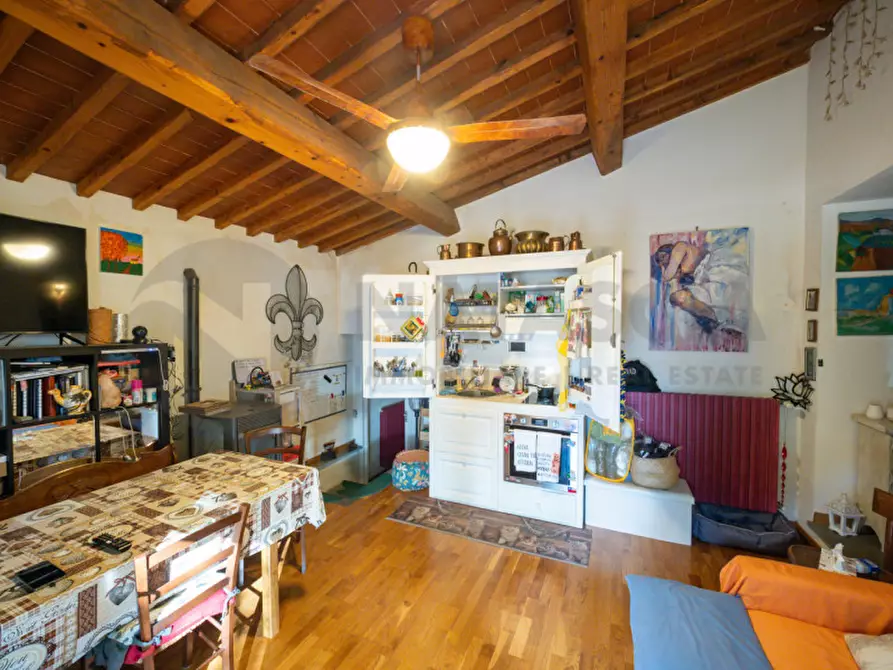 Immagine 8 di Rustico / casale in vendita  a Rignano Sull'arno