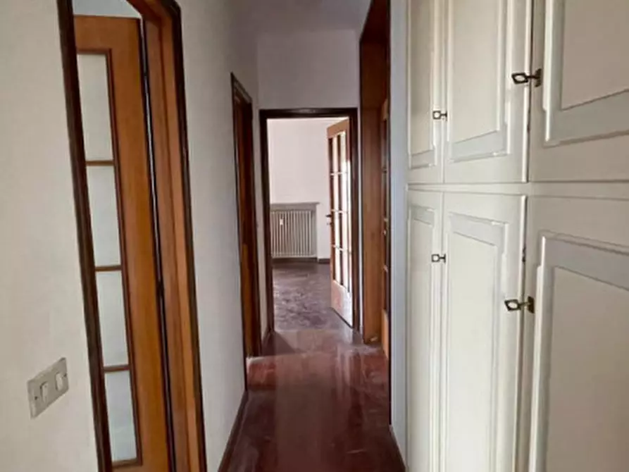 Immagine 11 di Appartamento in vendita  in Via Madre Anna Maria Adorni a Parma