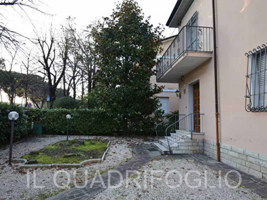 Immagine 2 di Casa indipendente in vendita  a Cesena