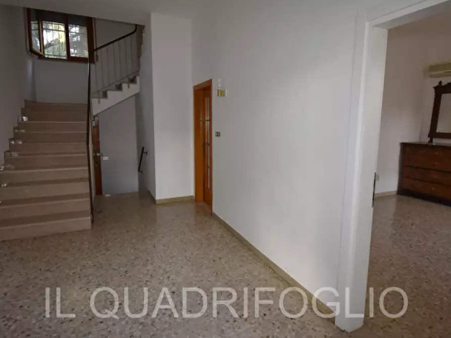 Immagine 3 di Casa indipendente in vendita  a Cesena