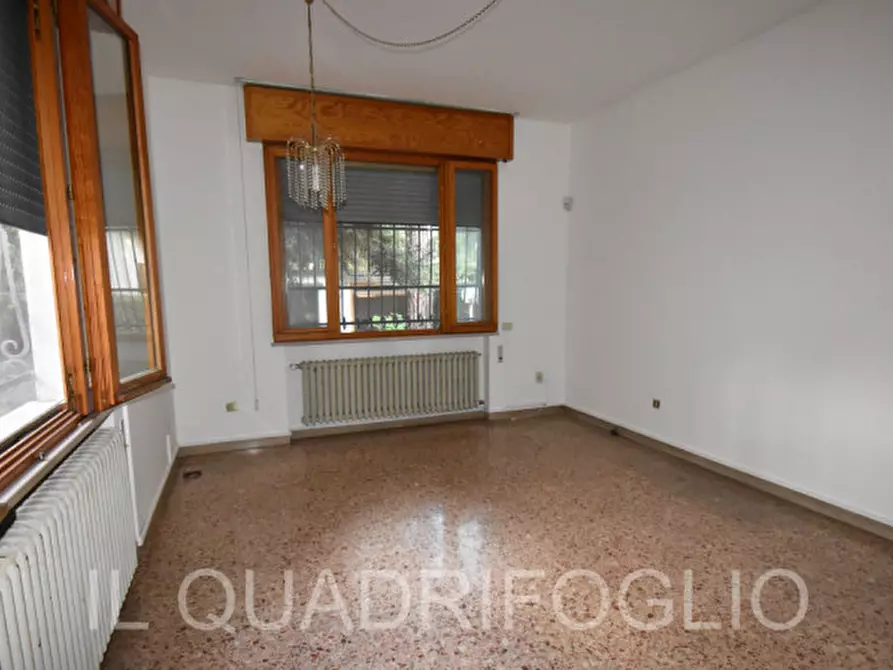 Immagine 11 di Casa indipendente in vendita  a Cesena