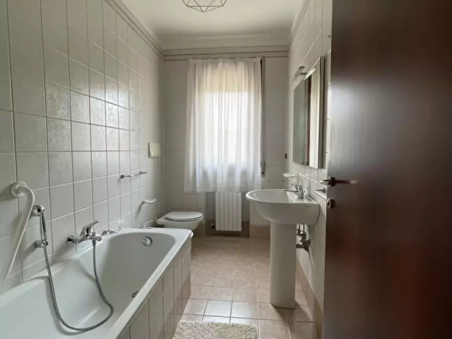 Immagine 13 di Appartamento in vendita  in Corso delle Terme a Montegrotto Terme