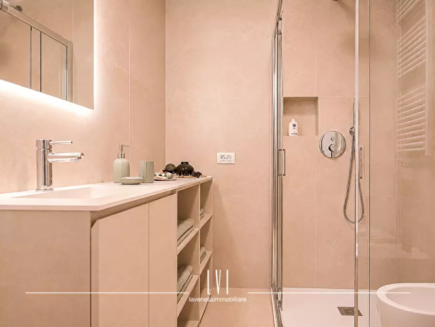 Immagine 15 di Appartamento in affitto  in Via Giacomo Leopardi 49 a Jesolo