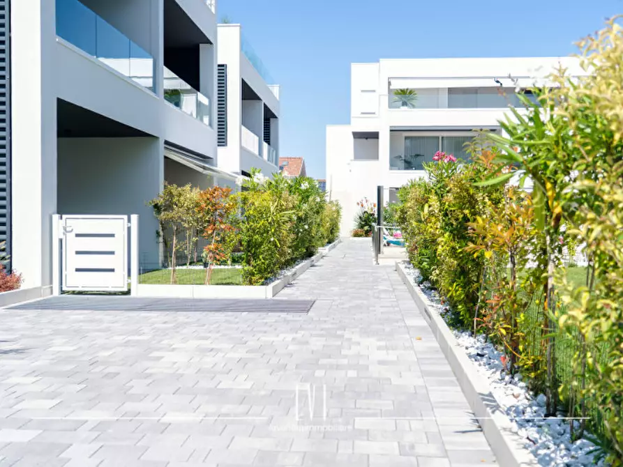 Immagine 34 di Appartamento in affitto  in Via Giacomo Leopardi 49 a Jesolo