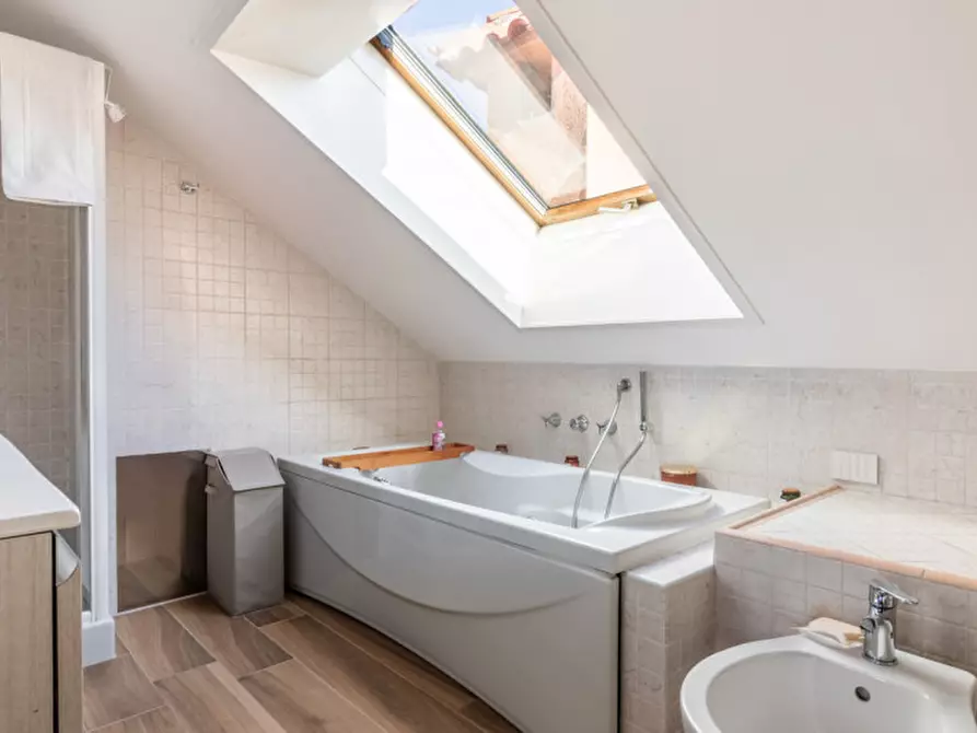 Immagine 9 di Appartamento in vendita  in Via Carlo Porta a Canegrate