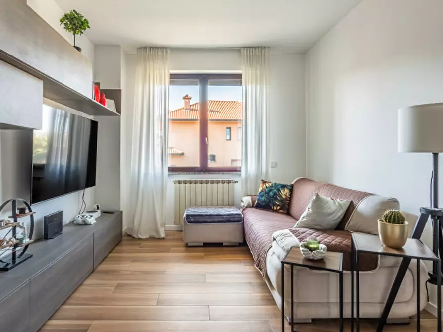 Immagine 19 di Appartamento in vendita  in Via Carlo Porta a Canegrate