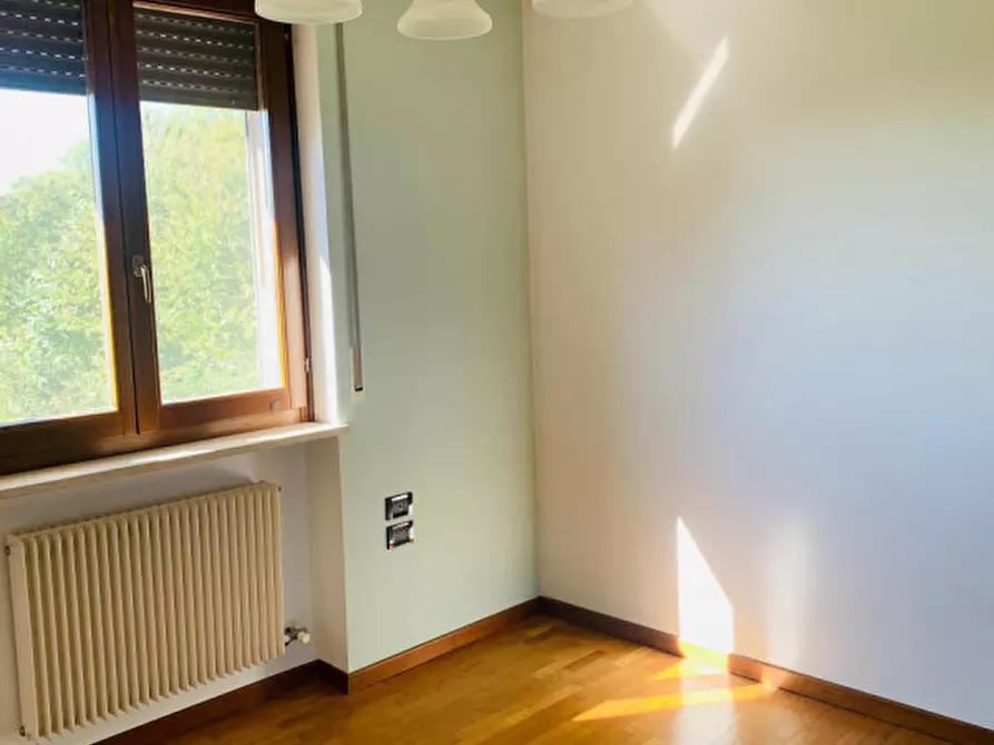 Immagine 4 di Casa bifamiliare in vendita  in Via Garziere a Thiene