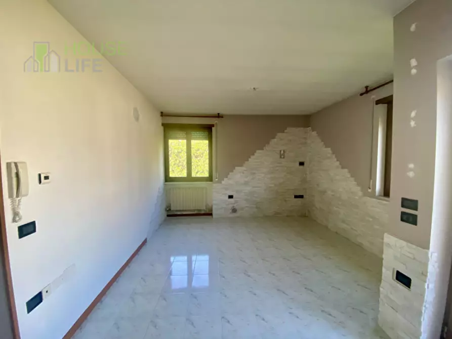 Immagine 6 di Casa bifamiliare in vendita  in Via Garziere a Thiene