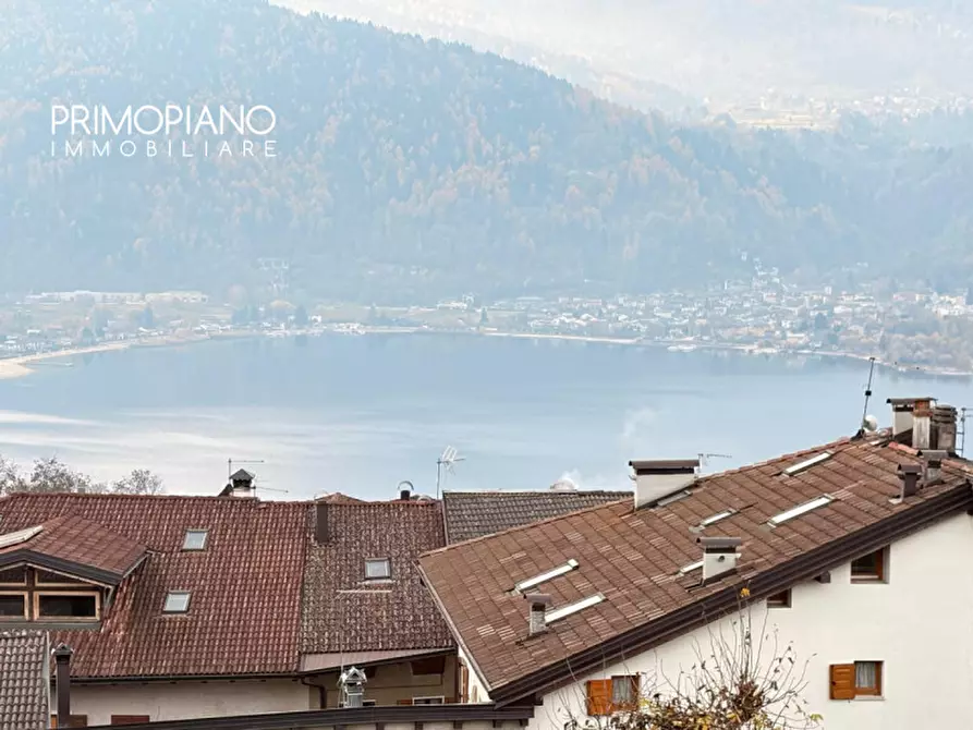 Immagine 1 di Attico in vendita  in Via Variante a Tenna