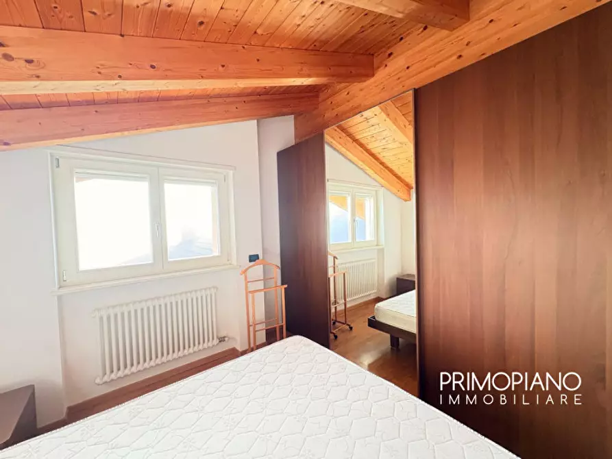 Immagine 15 di Attico in vendita  in Via Variante a Tenna