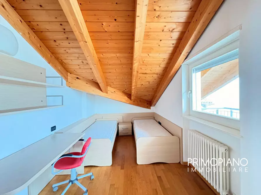 Immagine 17 di Attico in vendita  in Via Variante a Tenna