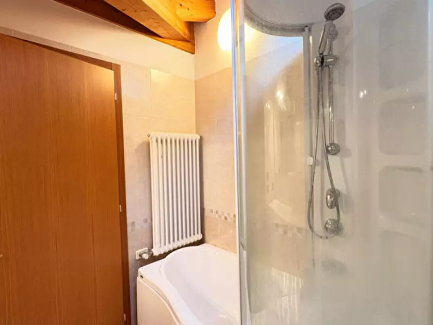 Immagine 24 di Attico in vendita  in Via Variante a Tenna