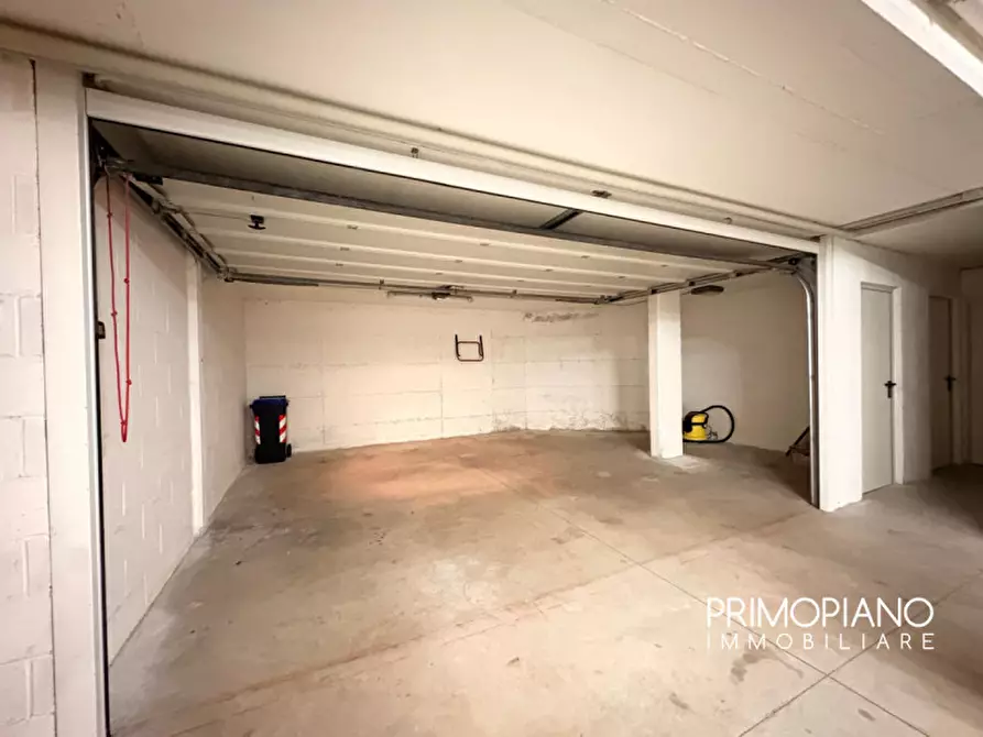 Immagine 26 di Attico in vendita  in Via Variante a Tenna