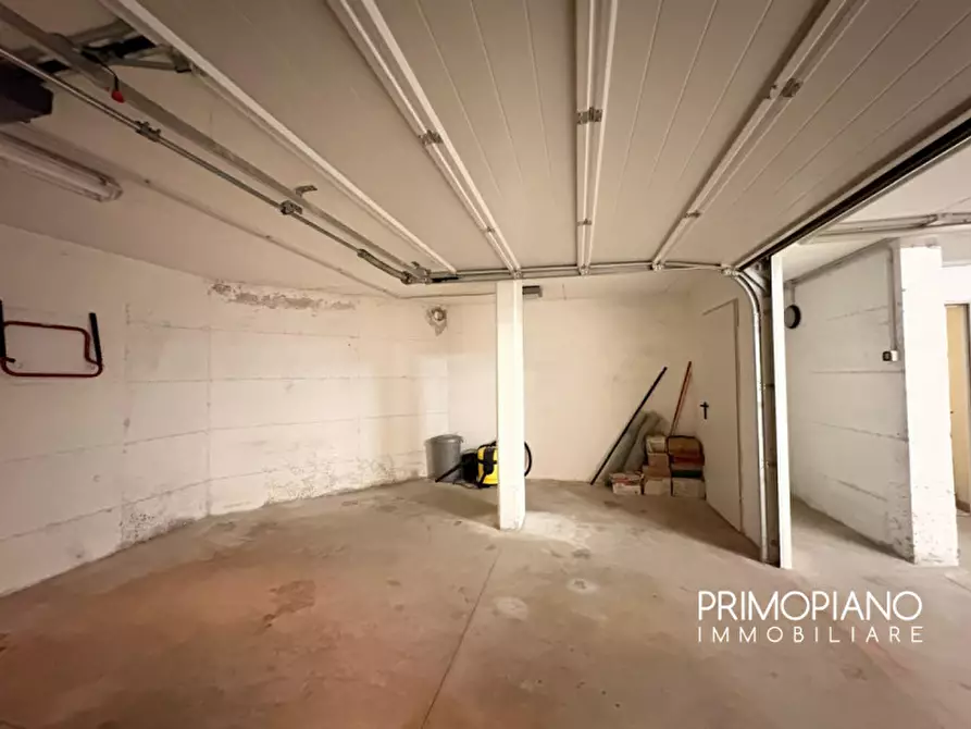 Immagine 27 di Attico in vendita  in Via Variante a Tenna