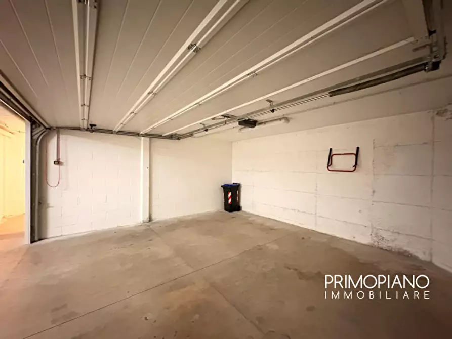 Immagine 28 di Attico in vendita  in Via Variante a Tenna