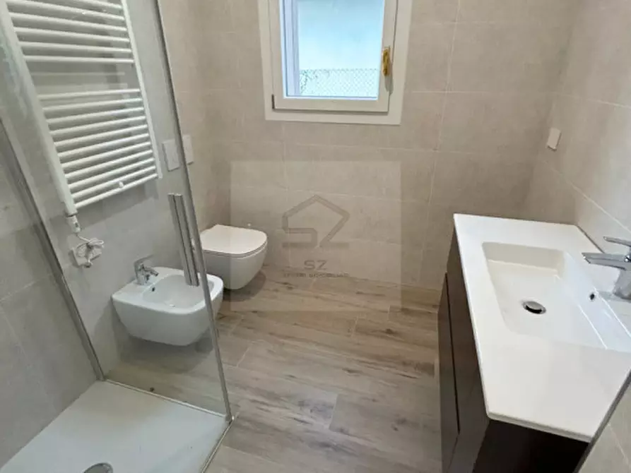 Immagine 10 di Appartamento in vendita  in Via Monfalcone a Albignasego