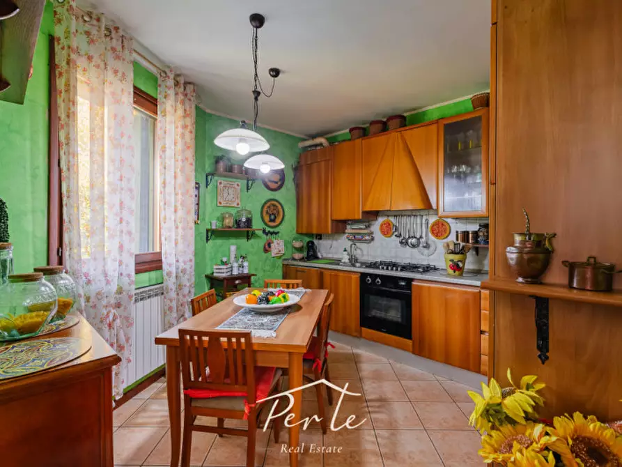 Immagine 5 di Appartamento in vendita  in via giuseppe garibaldi 40 d a Borgo Mantovano