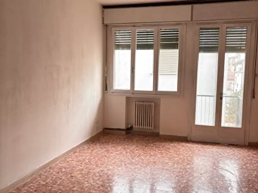 Immagine 2 di Appartamento in vendita  in via bernardi a Padova