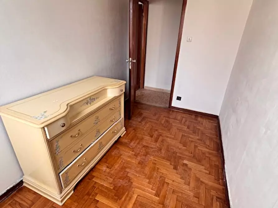 Immagine 15 di Appartamento in vendita  in via bernardi a Padova
