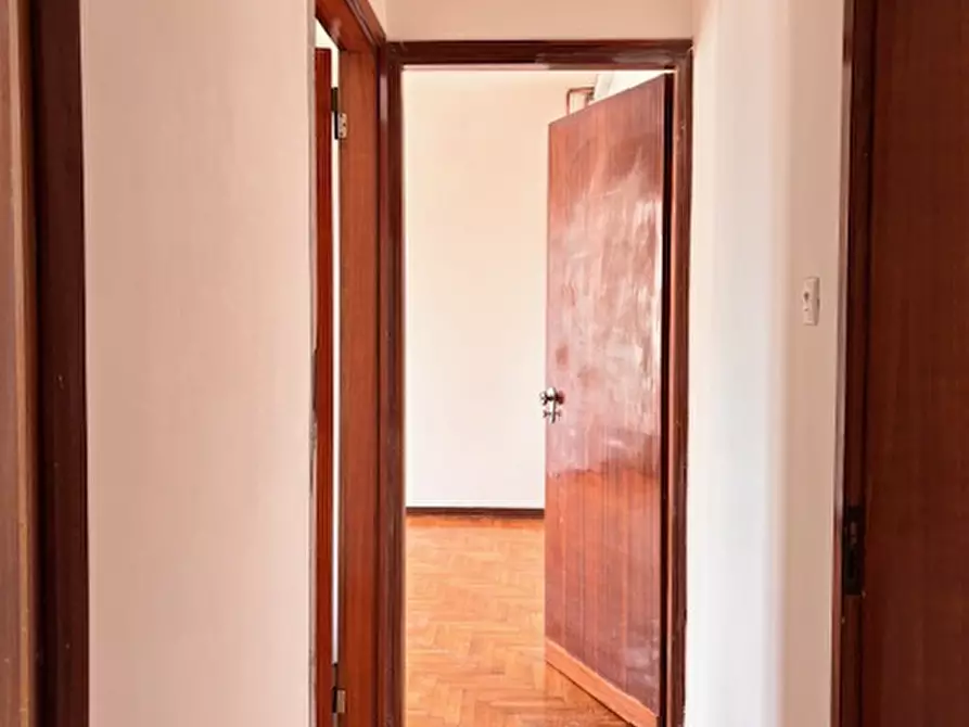 Immagine 16 di Appartamento in vendita  in via bernardi a Padova