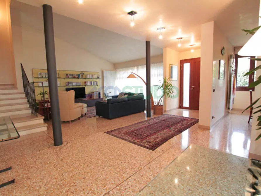 Immagine 15 di Casa bifamiliare in vendita  in Strada della Paglia a Vicenza