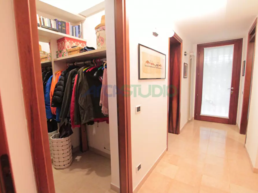 Immagine 24 di Casa bifamiliare in vendita  in Strada della Paglia a Vicenza