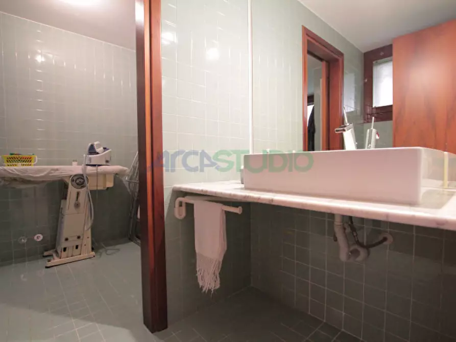 Immagine 30 di Casa bifamiliare in vendita  in Strada della Paglia a Vicenza