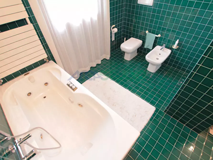 Immagine 44 di Casa bifamiliare in vendita  in Strada della Paglia a Vicenza