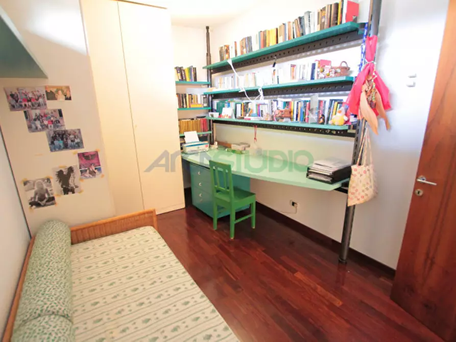 Immagine 51 di Casa bifamiliare in vendita  in Strada della Paglia a Vicenza