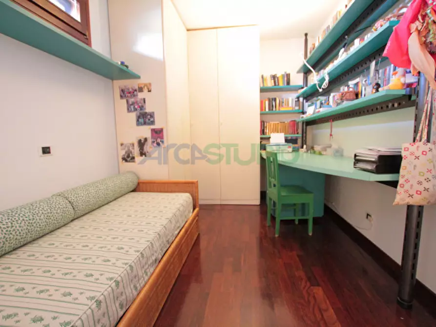 Immagine 52 di Casa bifamiliare in vendita  in Strada della Paglia a Vicenza