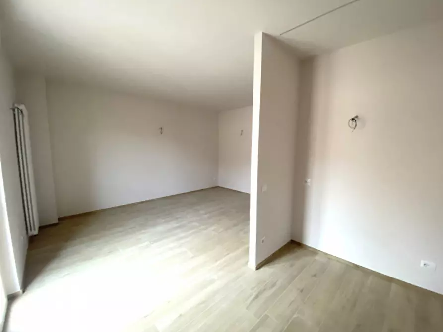 Immagine 3 di Appartamento in affitto  in Via Macrino a Alba