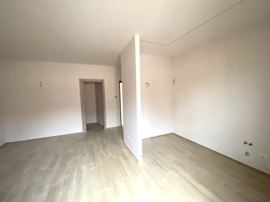 Immagine 4 di Appartamento in affitto  in Via Macrino a Alba