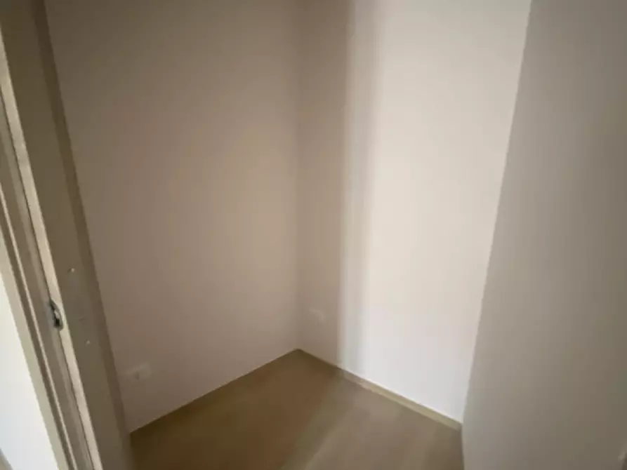 Immagine 10 di Appartamento in affitto  in Via Macrino a Alba