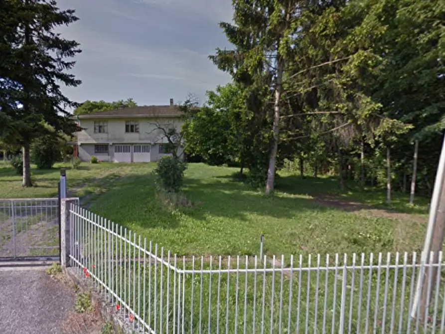 Immagine 1 di Casa indipendente in vendita  in Via Pioveghetto a Padova